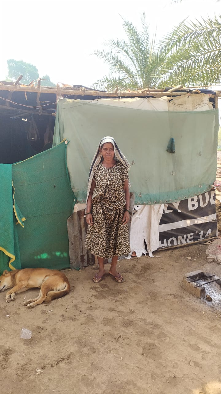 Support for 200 underprivileged women - Online